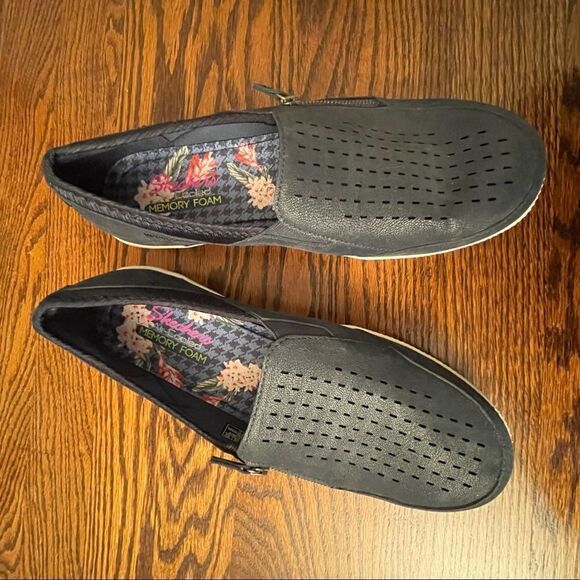 Skechers black memory phone slip-on size 9 - Picture 7 of 7